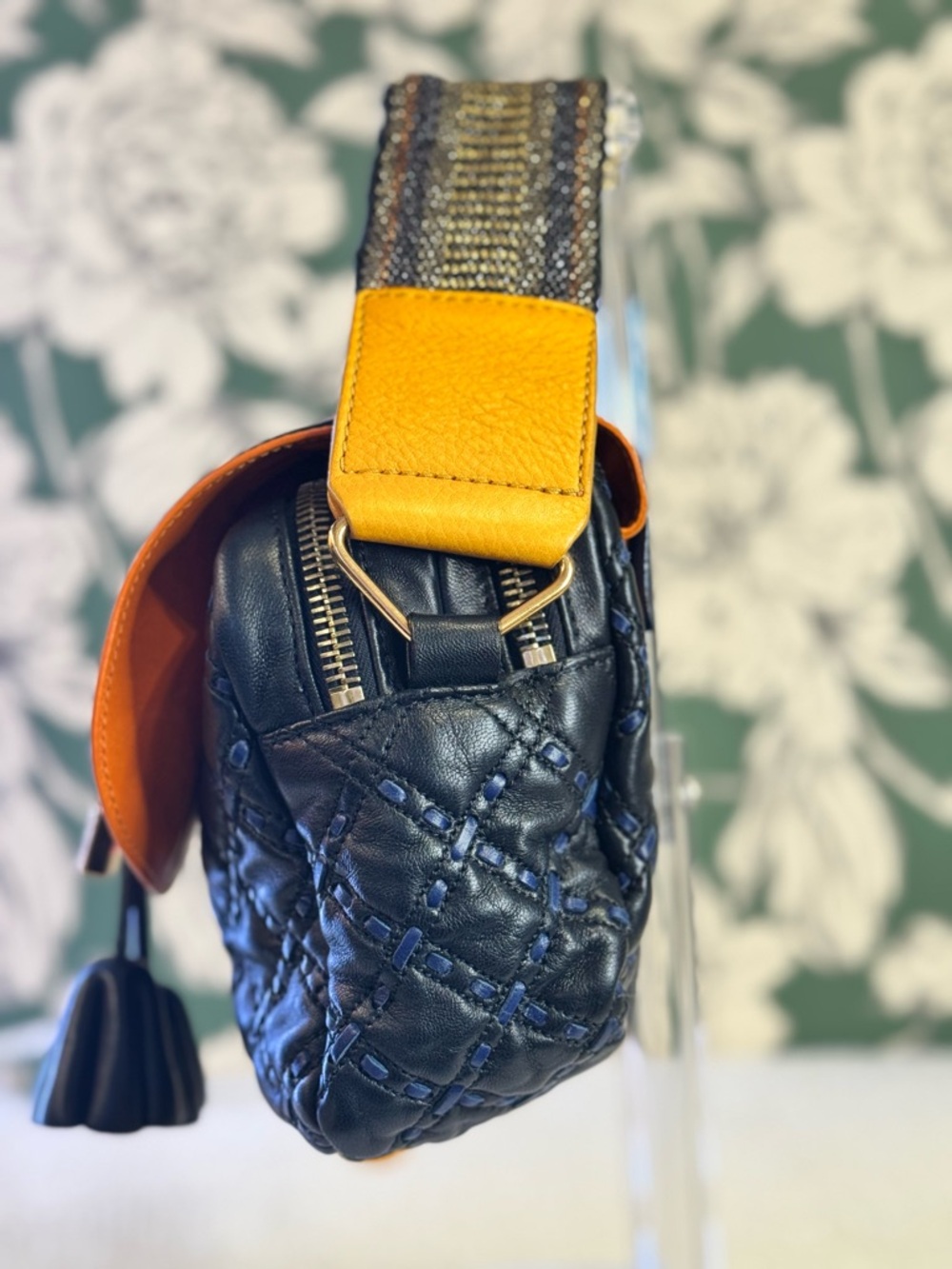 Marc Jacobs RARE 2009 Runway Robert Leslie Shoulder Bag EUC - Picture 6 of 13